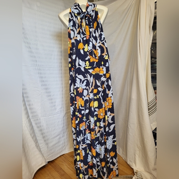 Lane Bryant Halter Floral Maxi Dress, Size 22/24 - Picture 3 of 6
